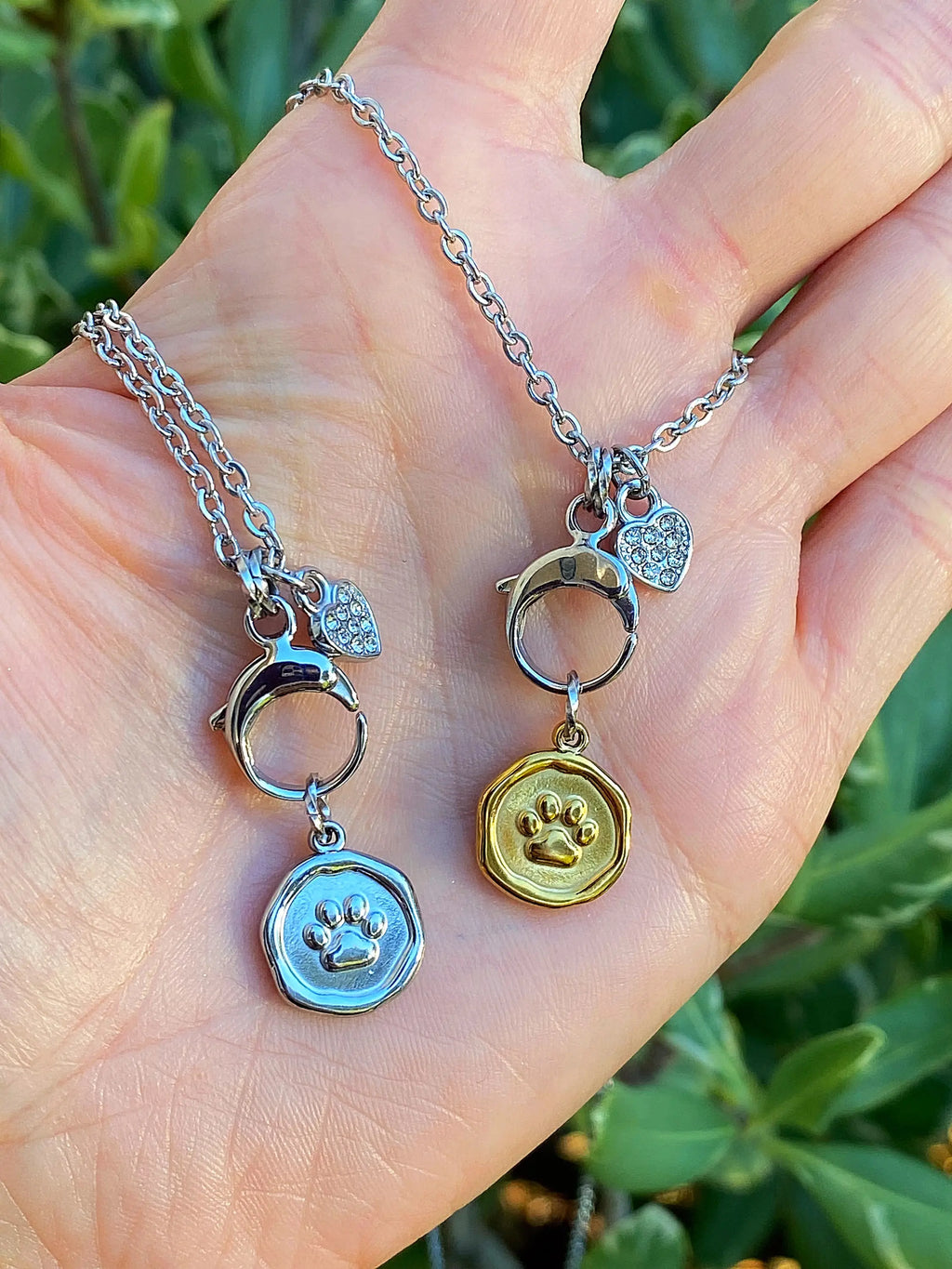 PAW PRINT NECKLACE (Copy)